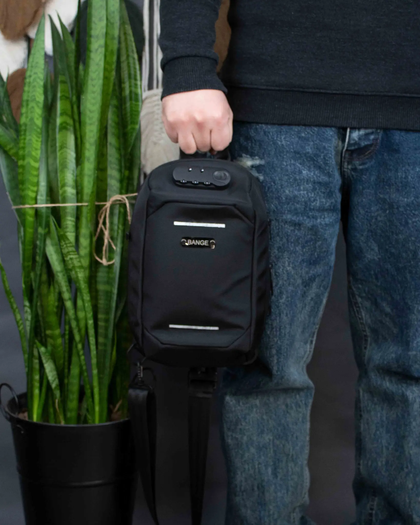 کیف بادی بگ و دوشی مردانه