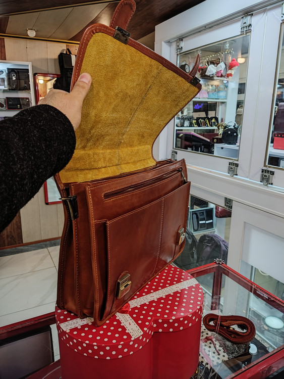 چرم طبیعی عالی