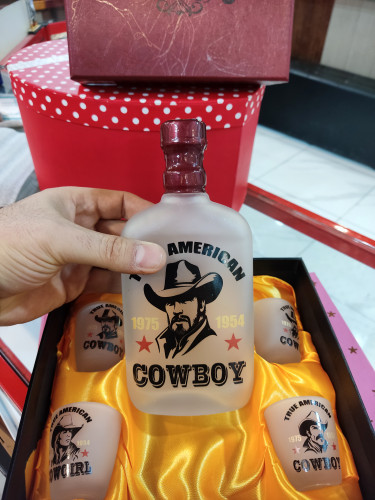 شیشه کوتاه مدل کابوی