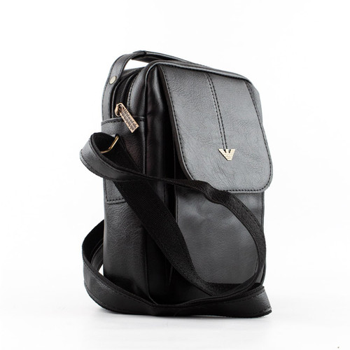 کیف دوشی اسپرت رنگ مشکی برند zara