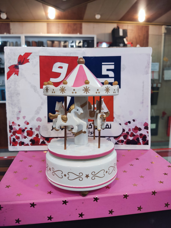 کراسل کوکی و موزیکال گردان رنگ سفید و صورتی