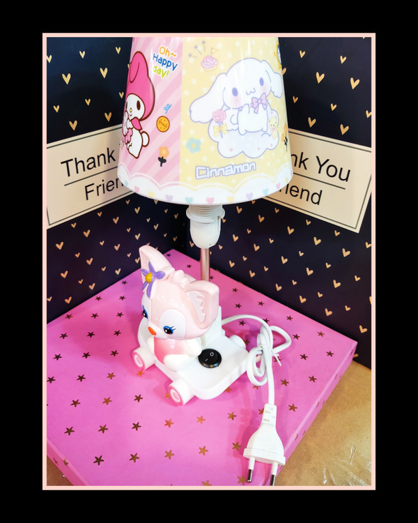 اندازه ۴۰ سانتیمتر ، برق مستقیم و دارای دکمه روشن و خاموش کردن