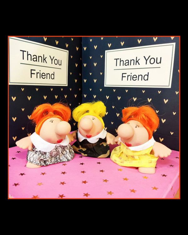 عروسک مستر دماغ با لباس و موی رنگی