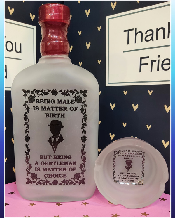 شیشه مات و یخی به همراه زیر سیگاری