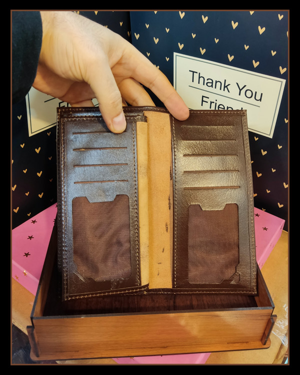 کیف بلند با جای کارت زیاد چ جنس چرم طبیعی گاوی