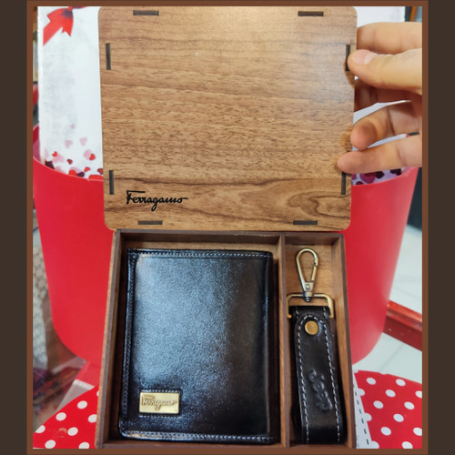 ست کیف چرم طبیعی به همراه دسته کلید چرمی با جعبه کادویی