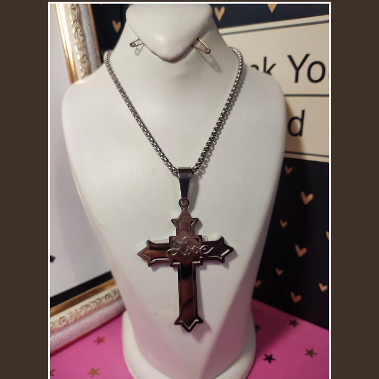 پلاک استیل درجه یک طرح صلیب با نوشته Love