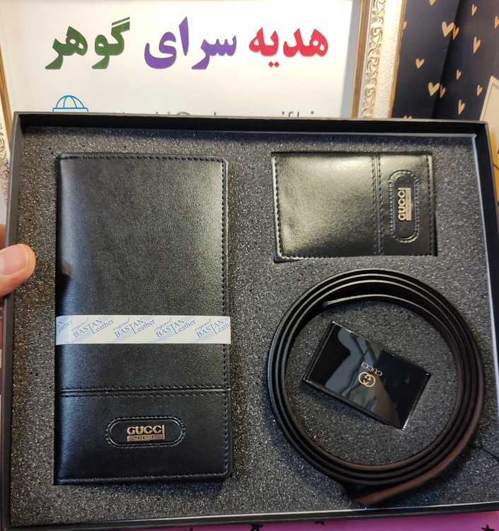 رنگ مشکی این کار