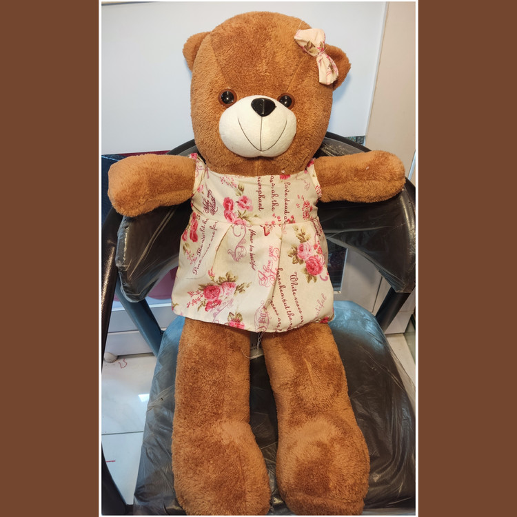خرس ولنتاینی ،دختر ۷۵ سانت