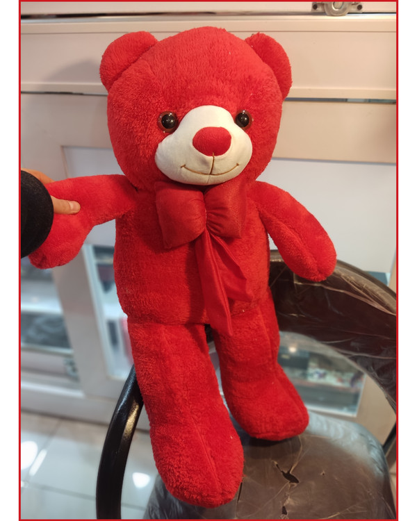 ارتفاع و اندازه خرس ۸۰ سانتیمتر میباشد