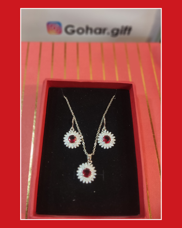 نیم ست رنگ ثابت و ضد حساسیت با جعبه کادویی