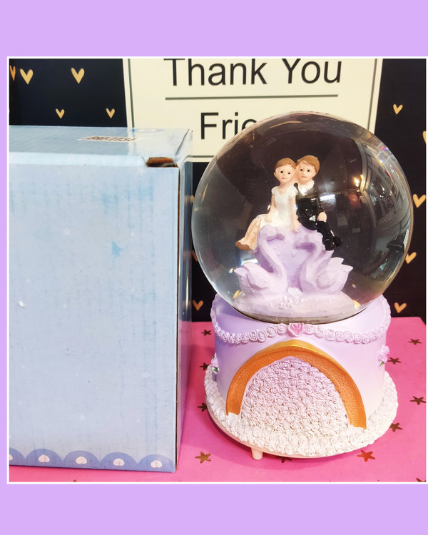 جعبه و کارتن یونولیتی دارد