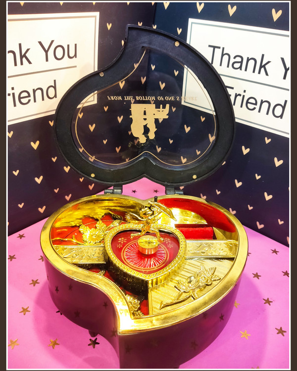 موزیک باکس کوکی و جعبه جای جواهر طرح قلب