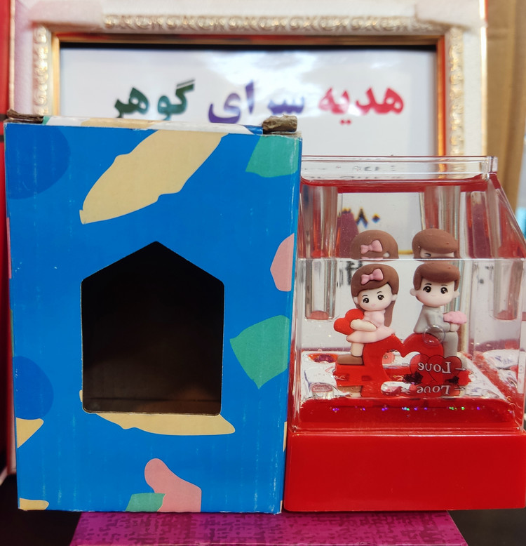 جعبه و کارتن دارد