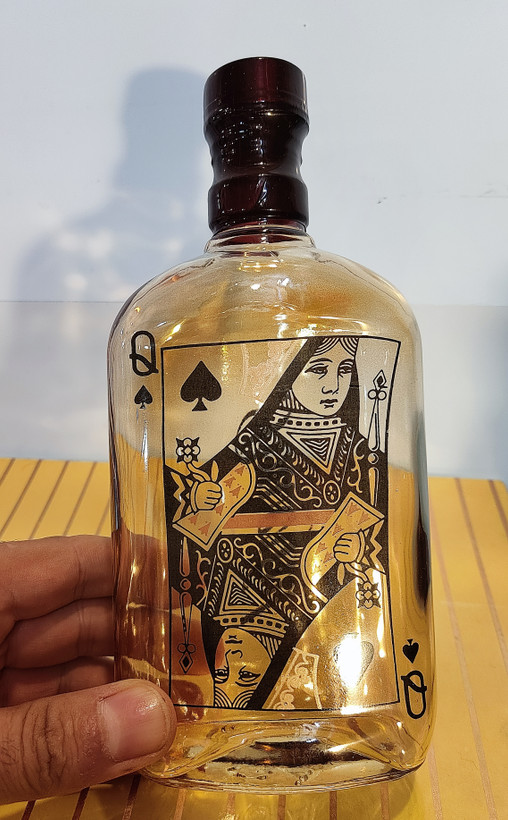بطری کوتاه طرح بی بی پیک و پاستور